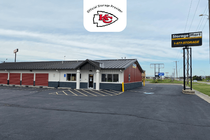 StorageMart in Lincoln - Official Storage Provider for the Kansas City Chiefs